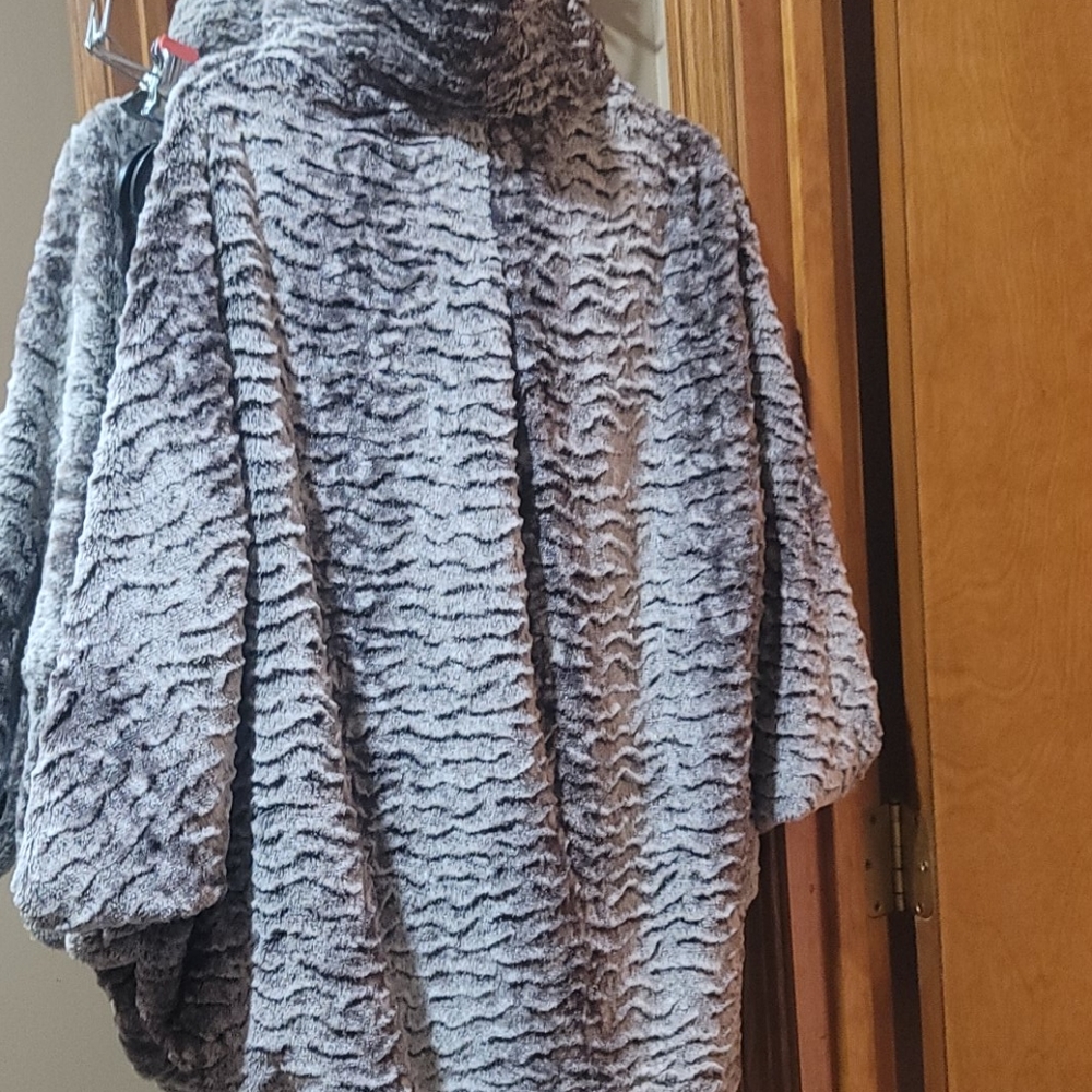 Lady jacket - Picture 2 of 2